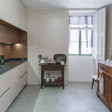 Casa Do Sr Querubim *